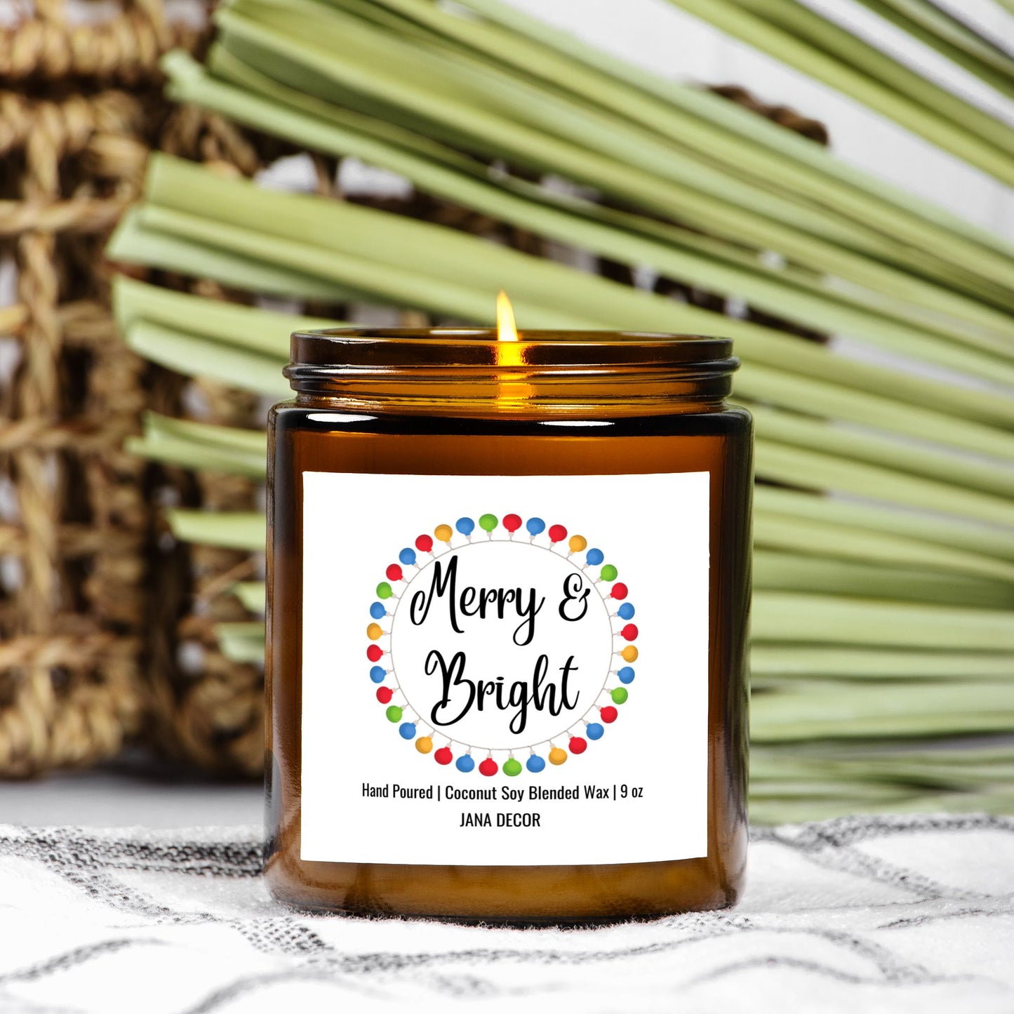 Merry & Bright Christmas Candle - Amber Jar 9oz